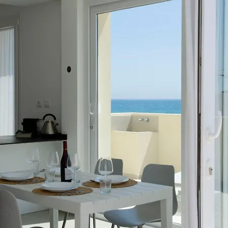Ciciria - Private Seafront *