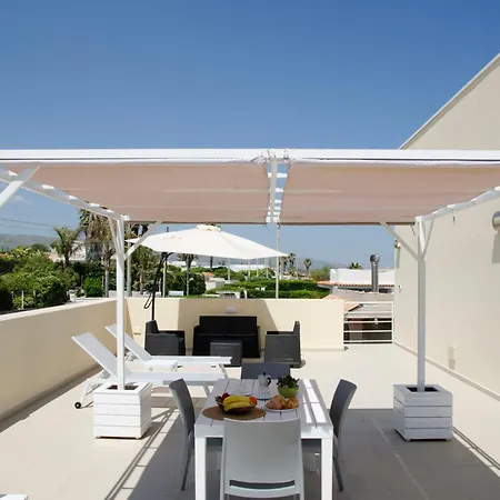 Ciciria - Private Seafront Apartament Avola