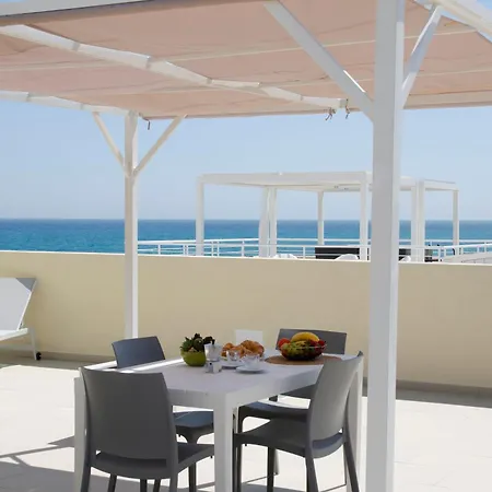 Apartament Ciciria - Private Seafront Avola
