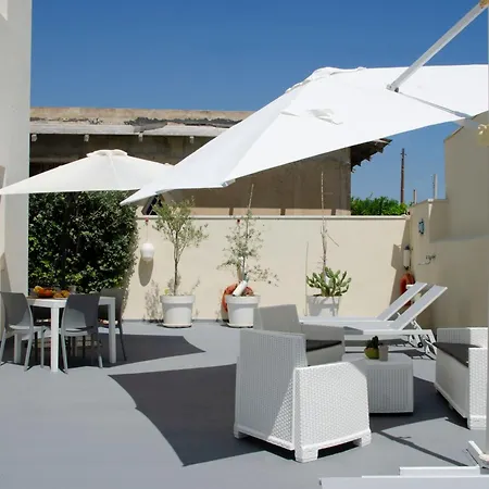 Ciciria - Private Seafront Apartament