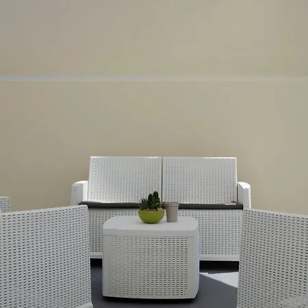 Ciciria - Private Seafront Apartament