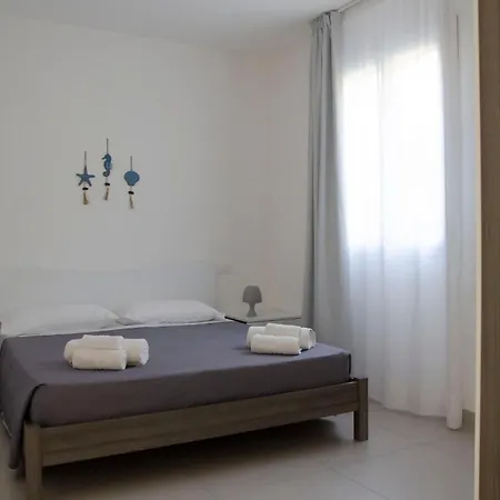 Ciciria - Private Seafront דירה אבולה