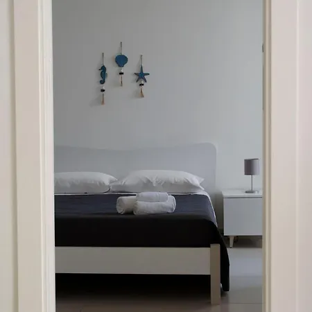 Ciciria - Private Seafront Apartament